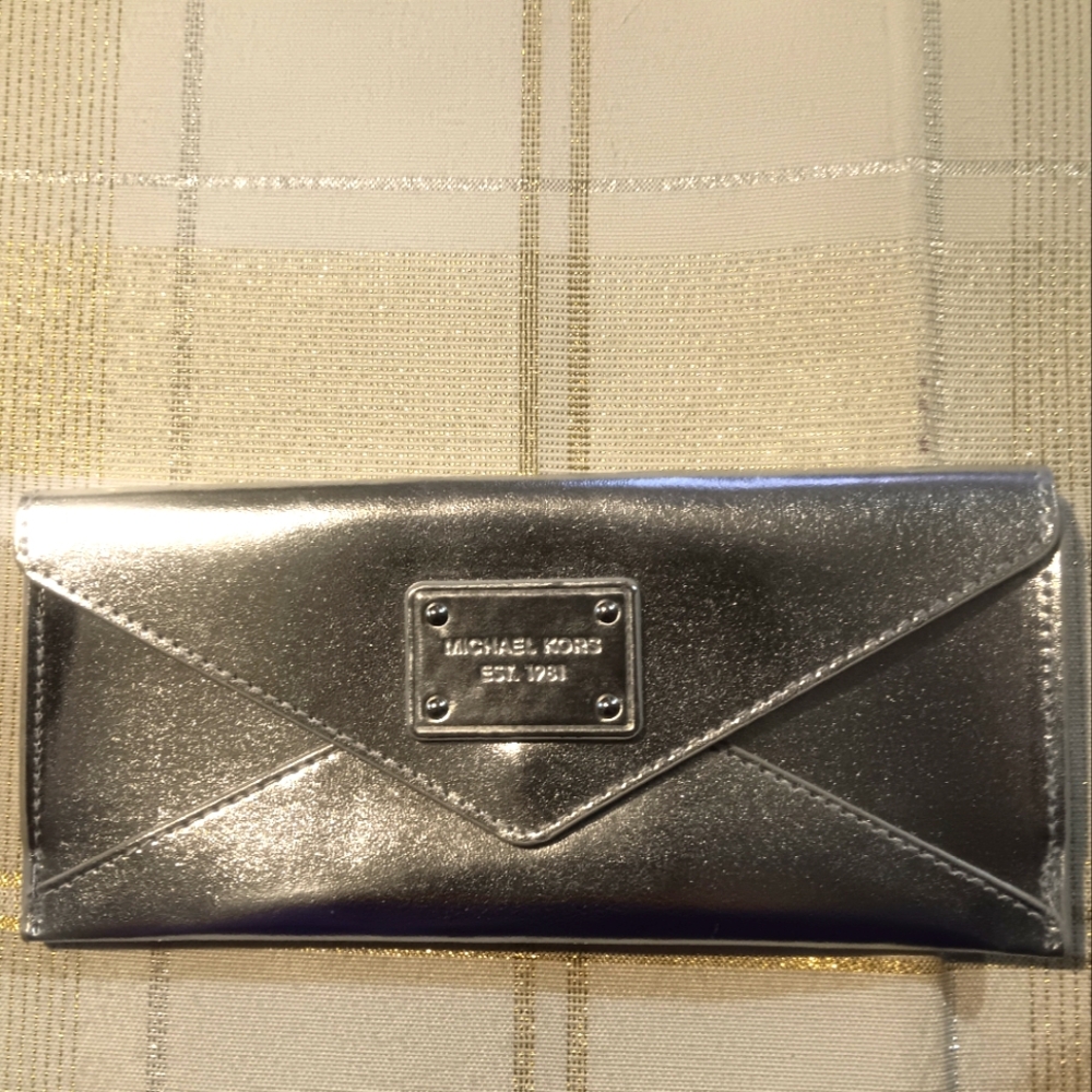 Michael Korrs Women's wallet